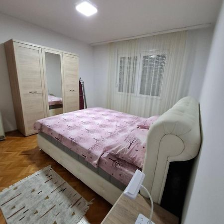 Apartment Vuk Подгорица Екстериор снимка