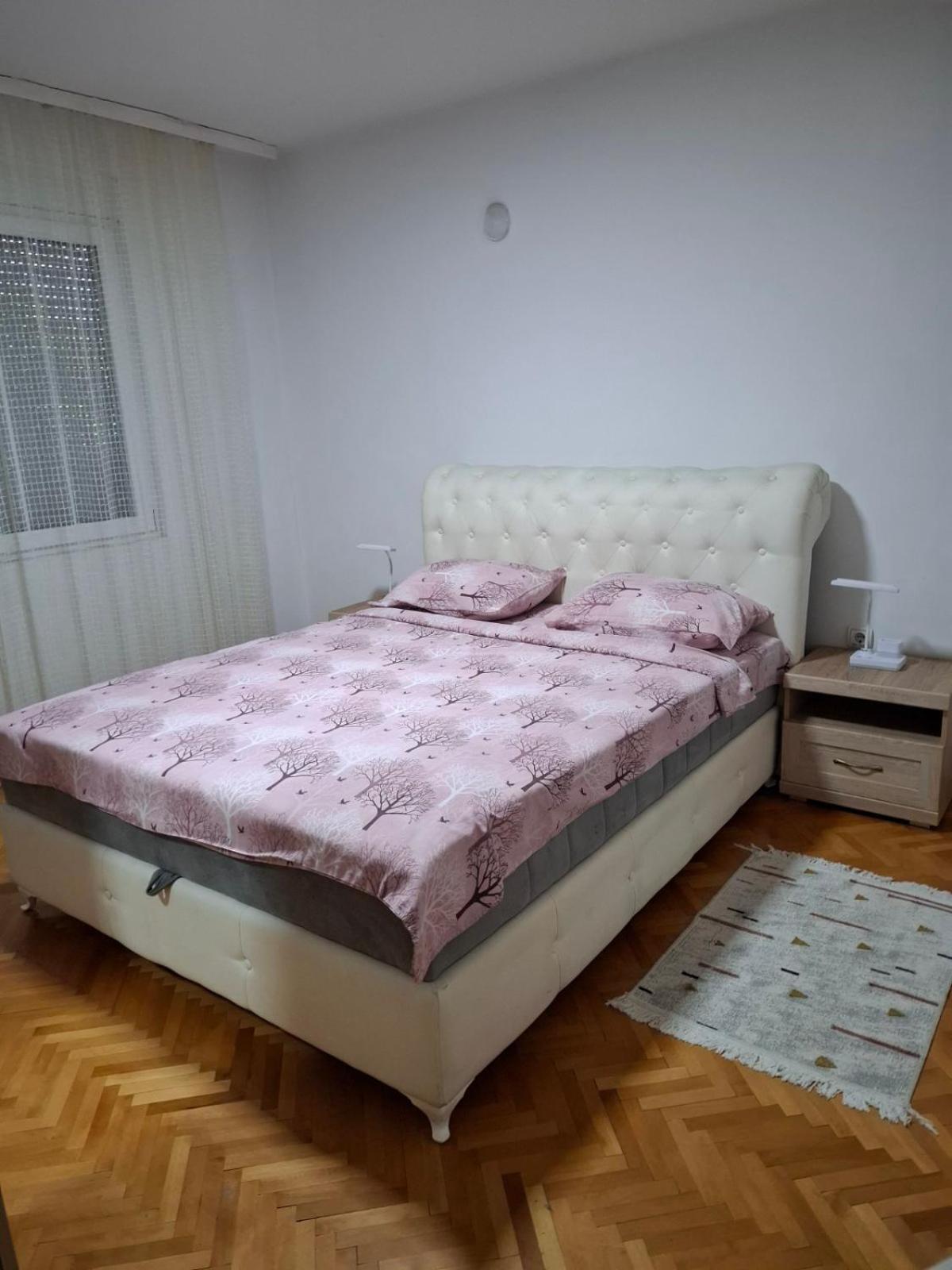 Apartment Vuk Подгорица Екстериор снимка